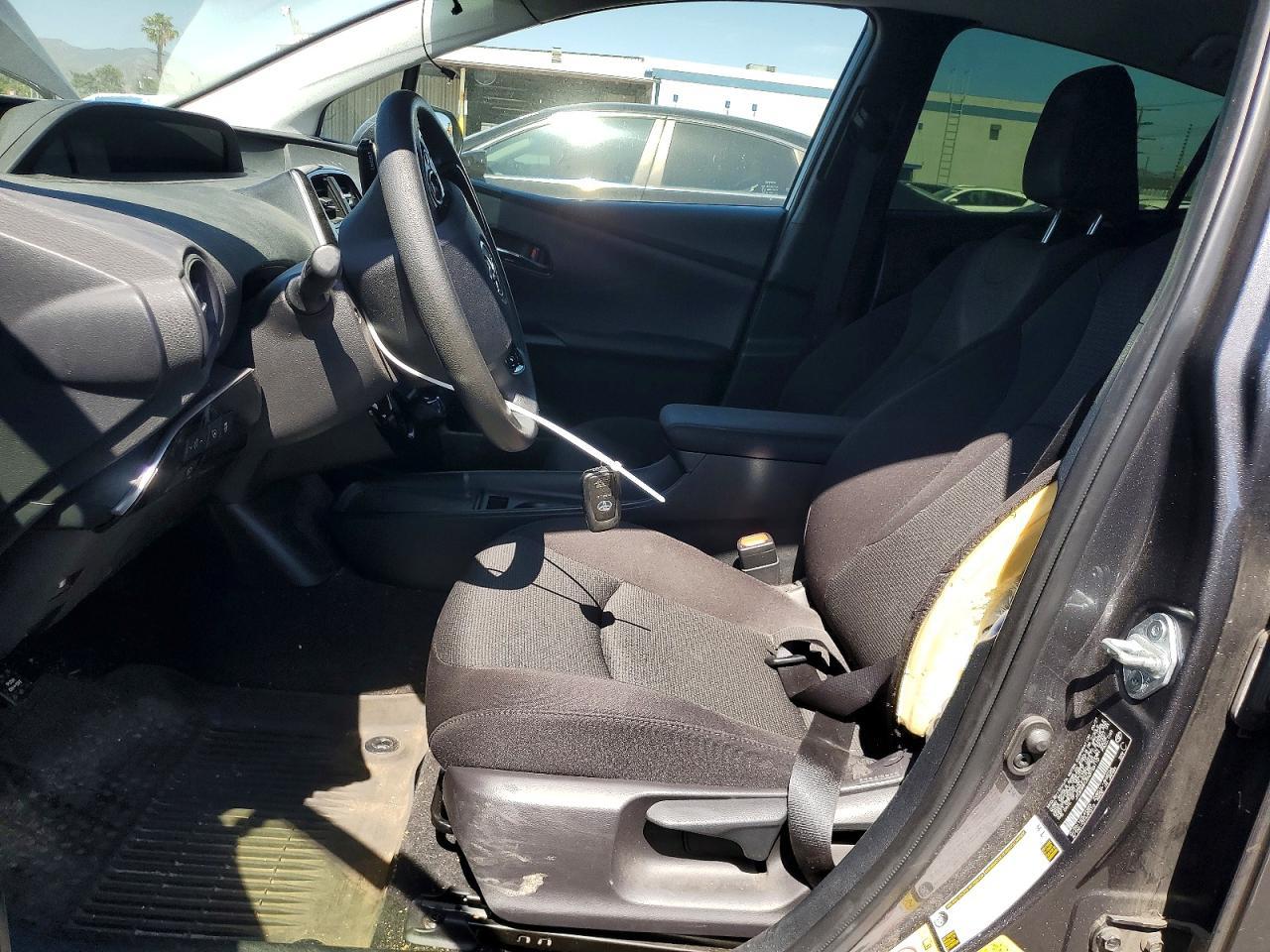 2022 TOYOTA PRIUS