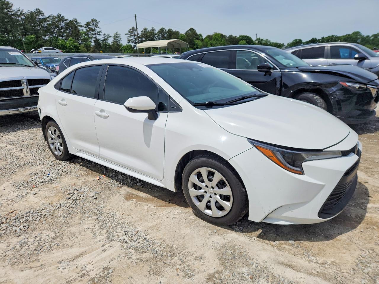 2024 TOYOTA COROLLA