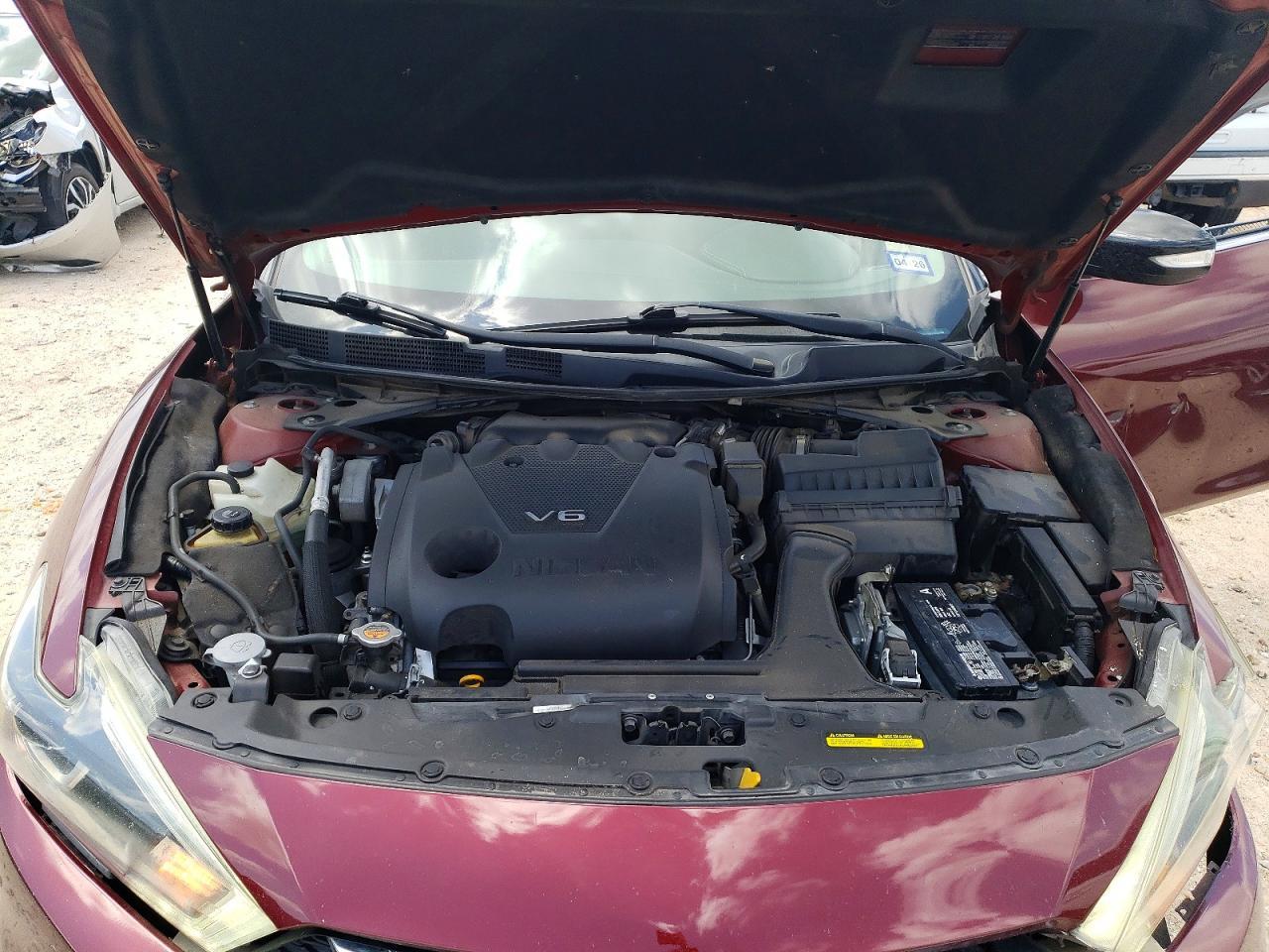 2016 NISSAN Maxima
