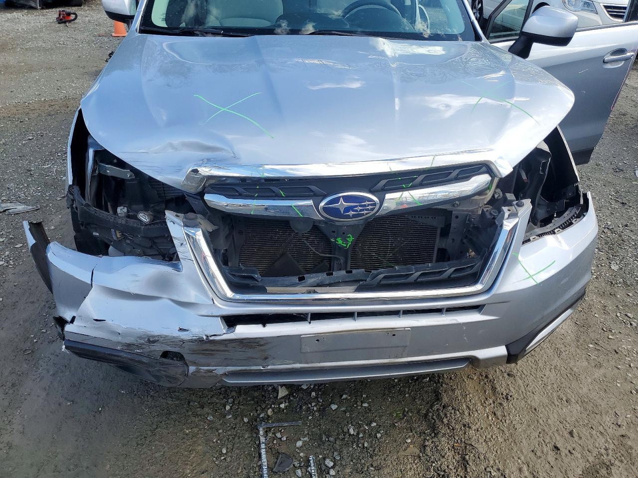 2018 SUBARU FORESTER