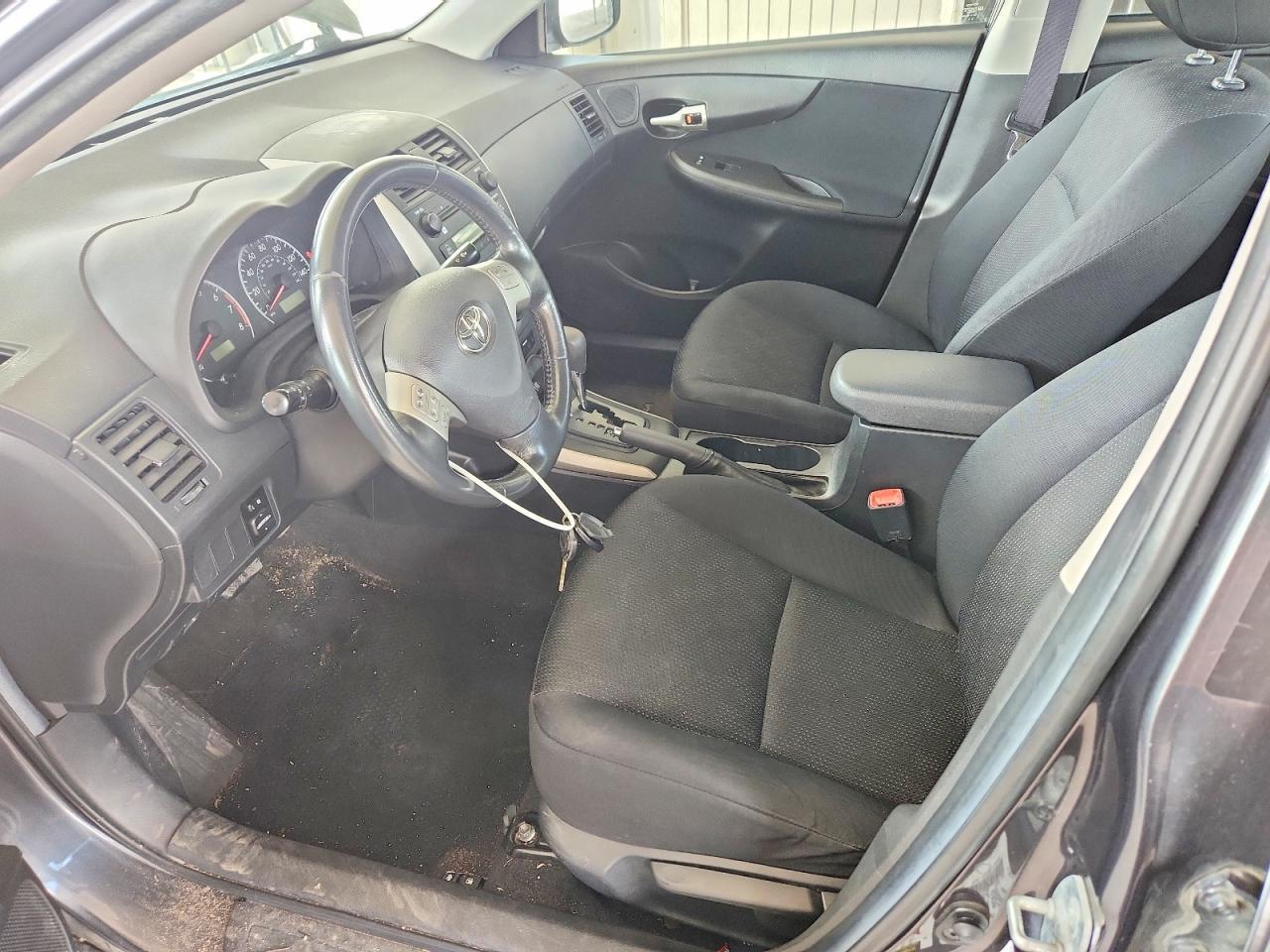 2009 TOYOTA COROLLA