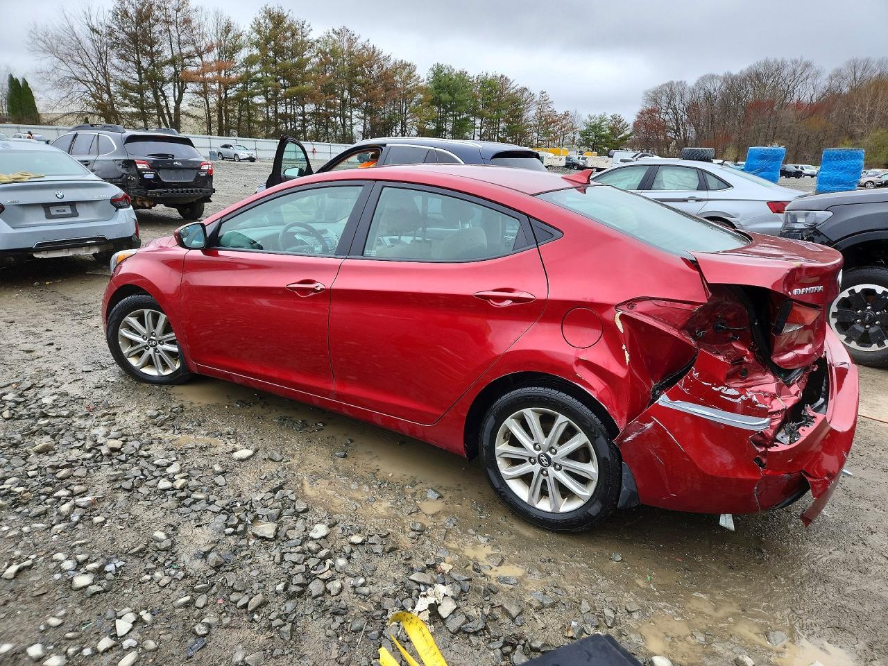 2016 HYUNDAI ELANTRA