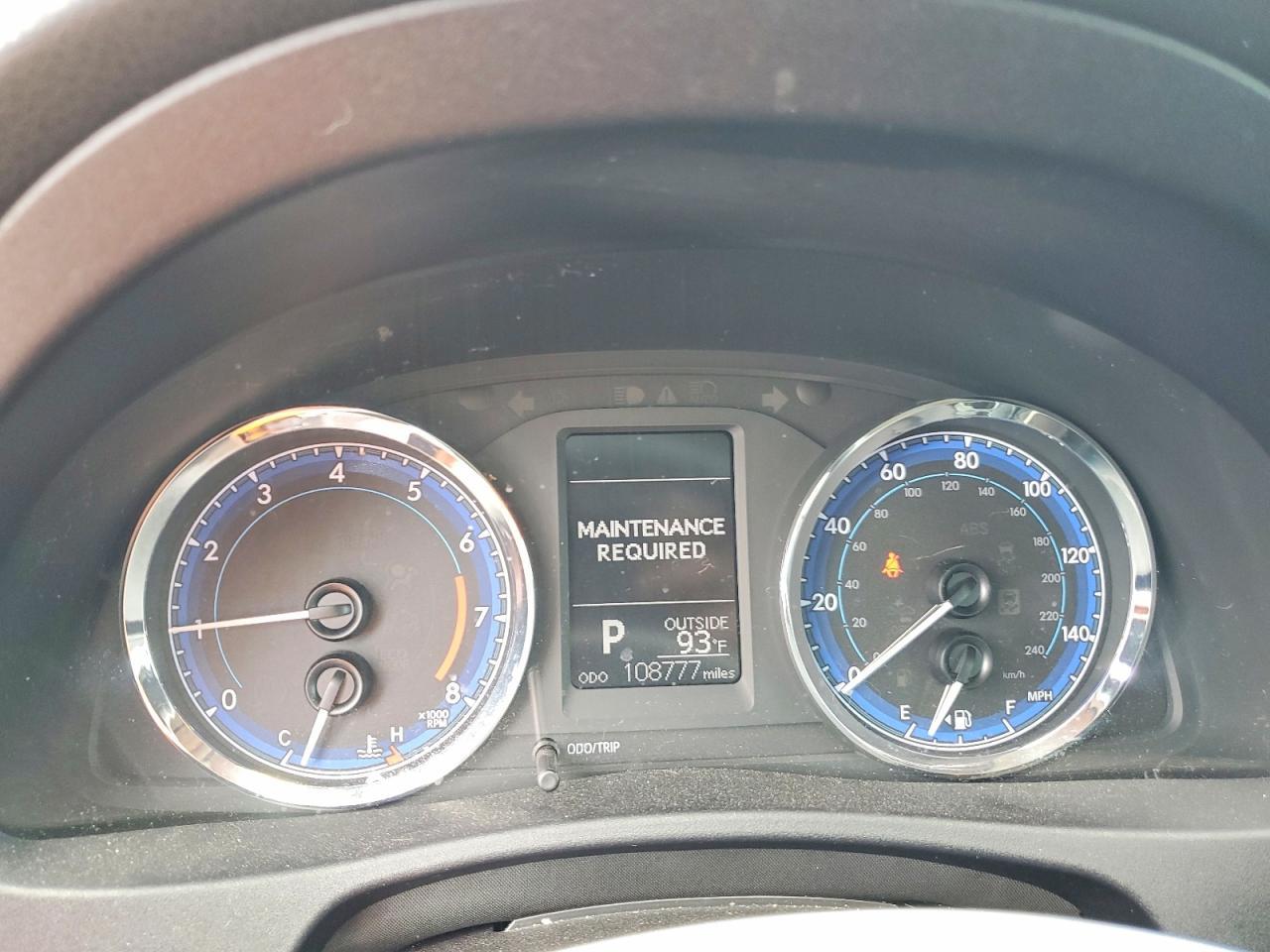 2017 TOYOTA COROLLA