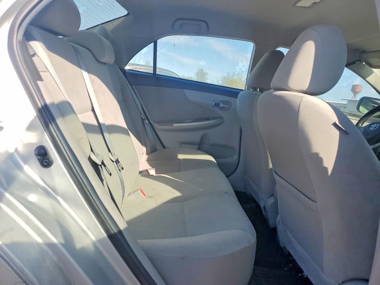 2013 TOYOTA COROLLA