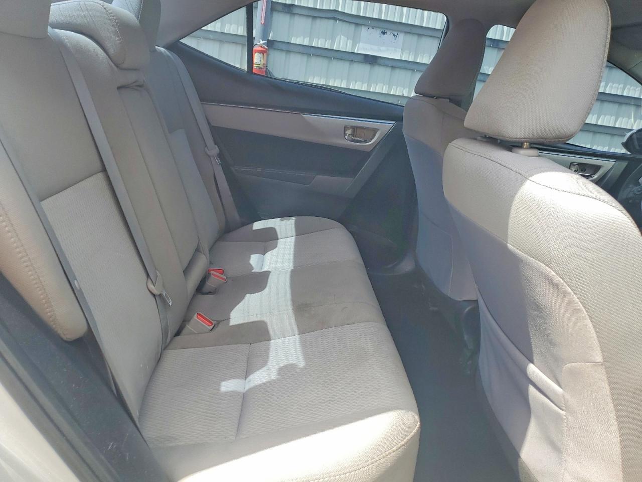 2016 TOYOTA COROLLA