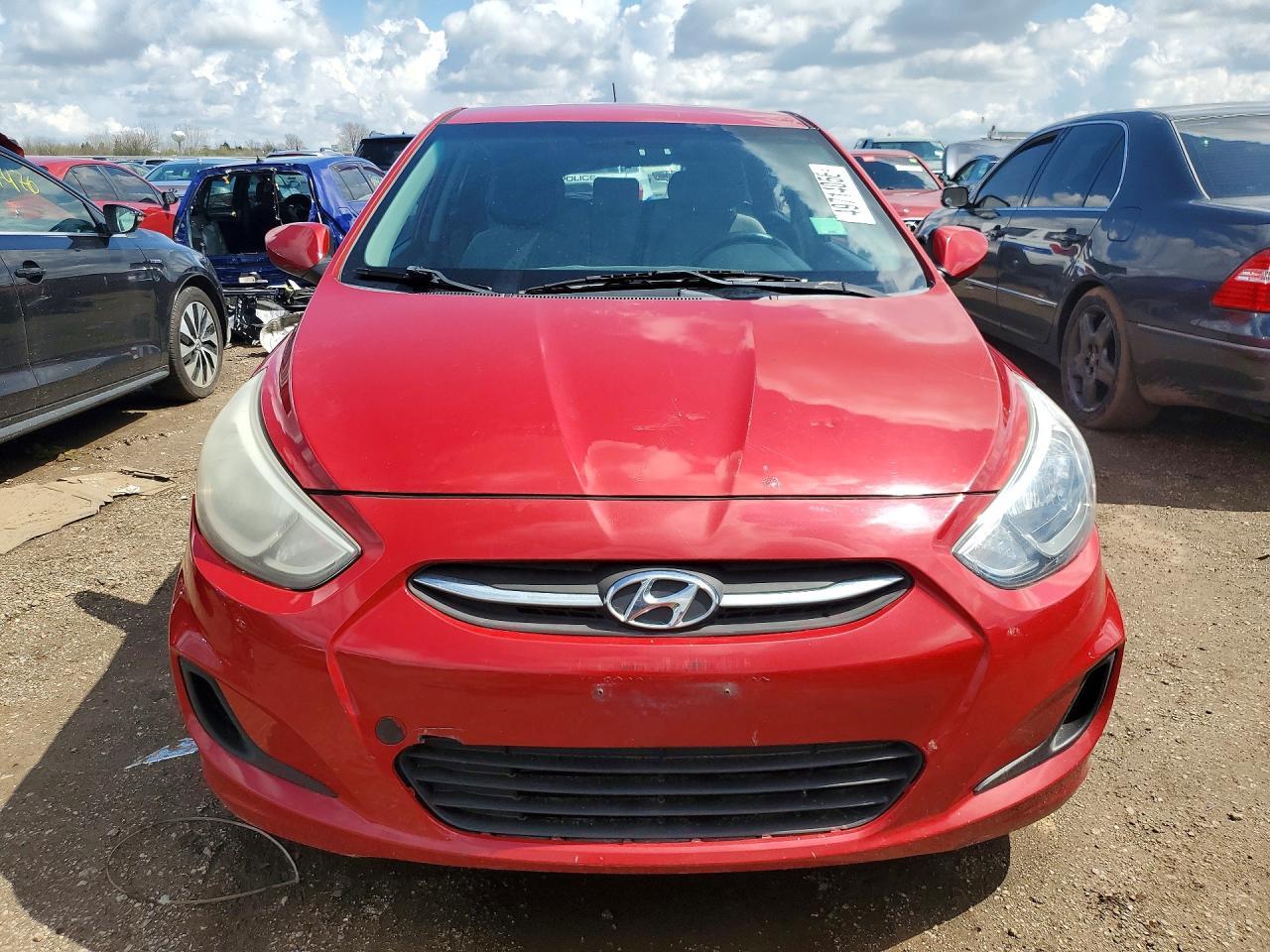 2015 HYUNDAI ACCENT