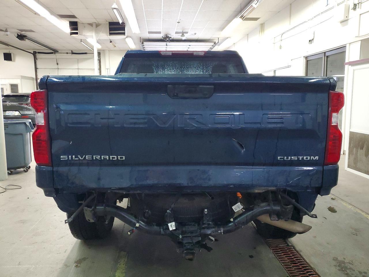 2023 CHEVROLET Silverado