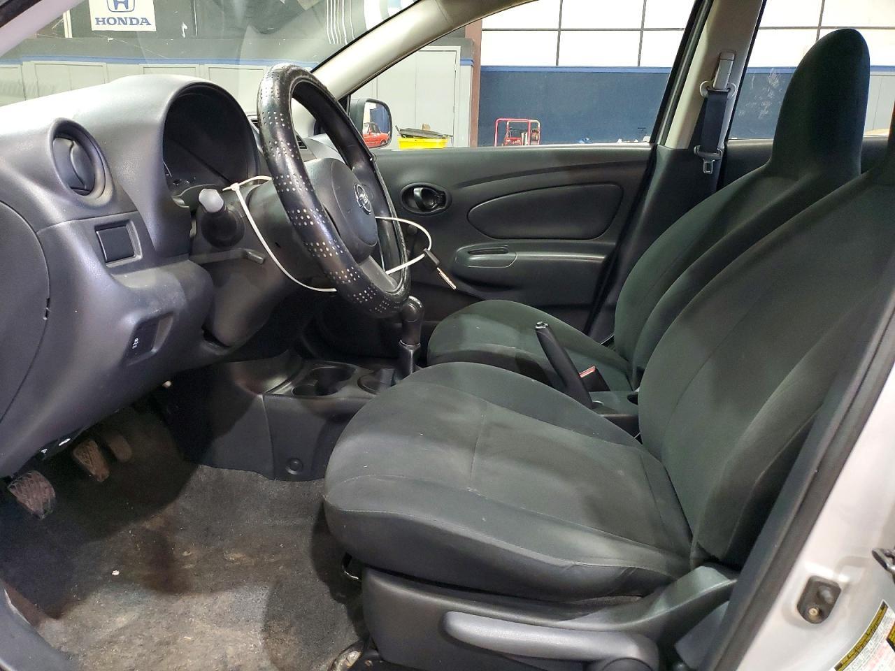 2013 NISSAN VERSA