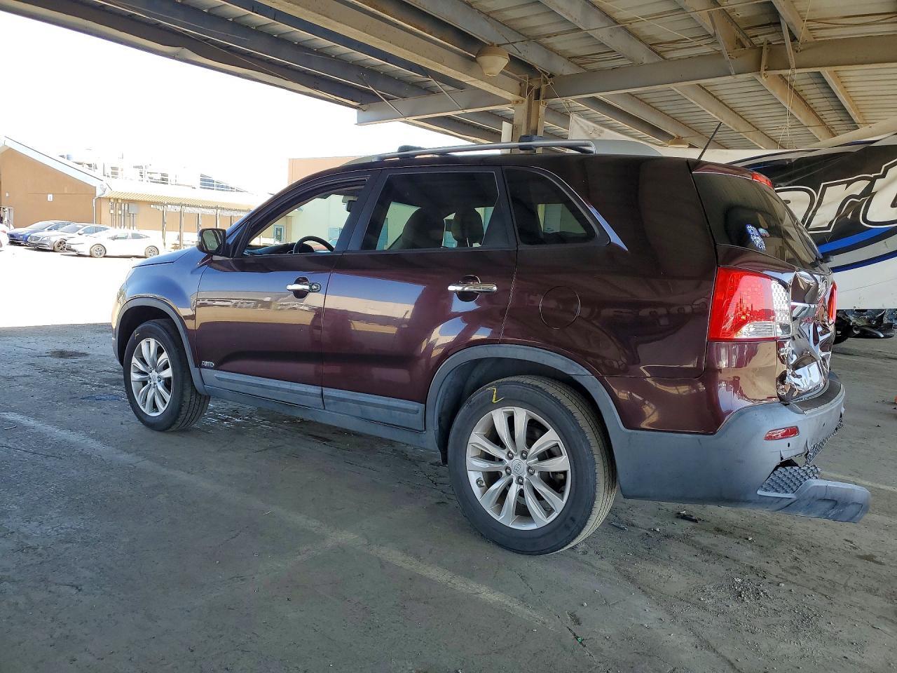 2011 KIA SORENTO