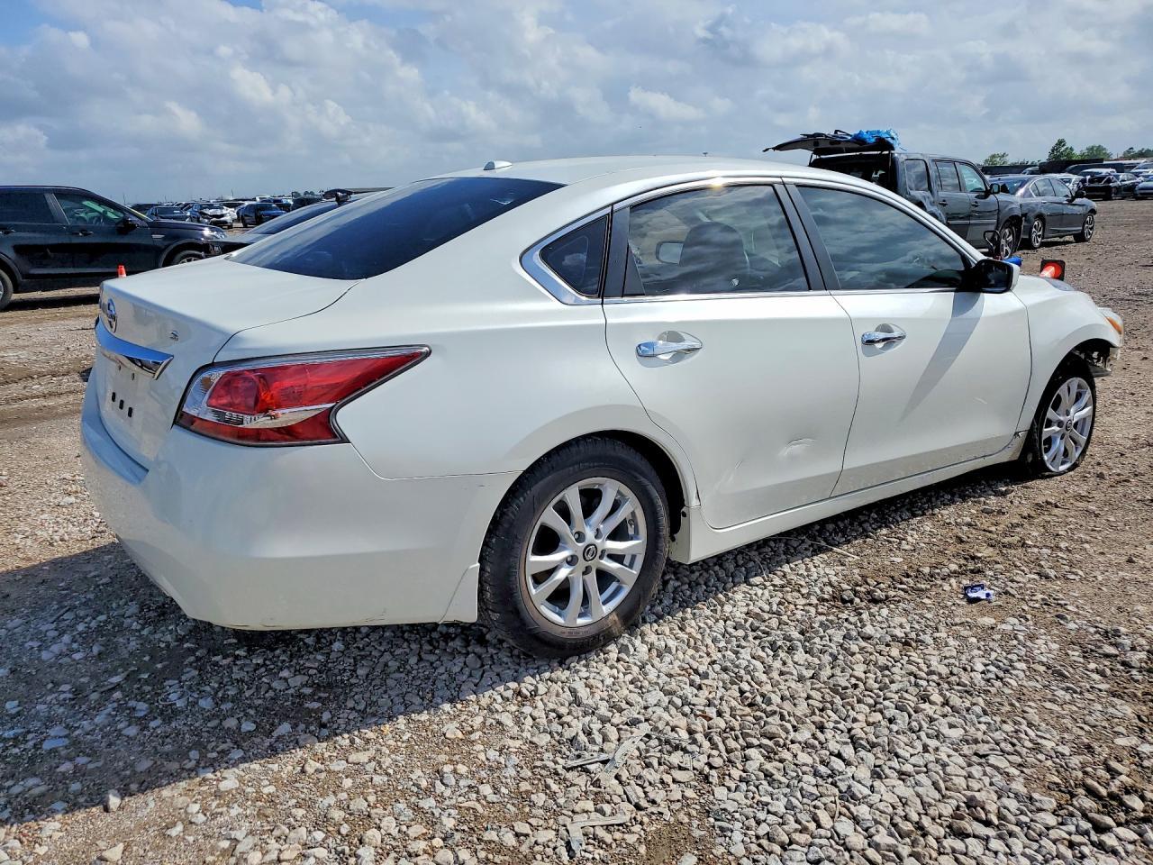 2015 NISSAN ALTIMA