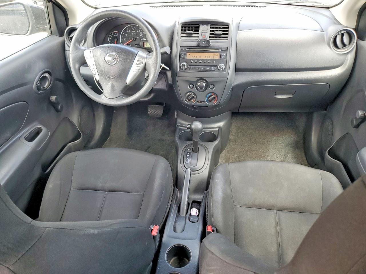 2016 NISSAN VERSA