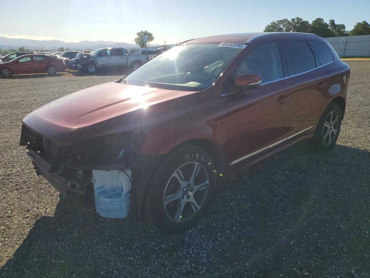 2014 VOLVO XC60