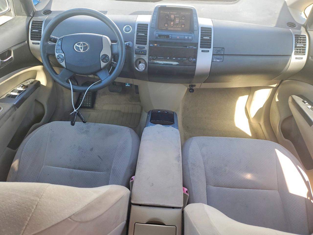2004 TOYOTA PRIUS