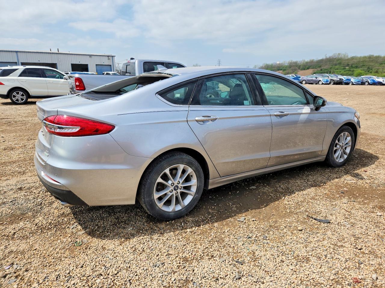 2020 FORD FUSION