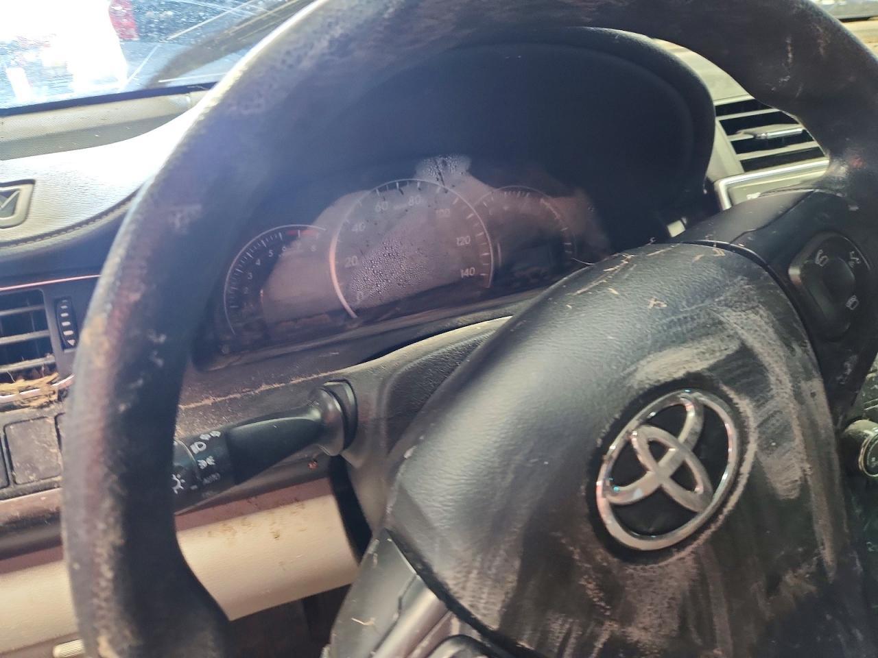 2015 TOYOTA CAMRY