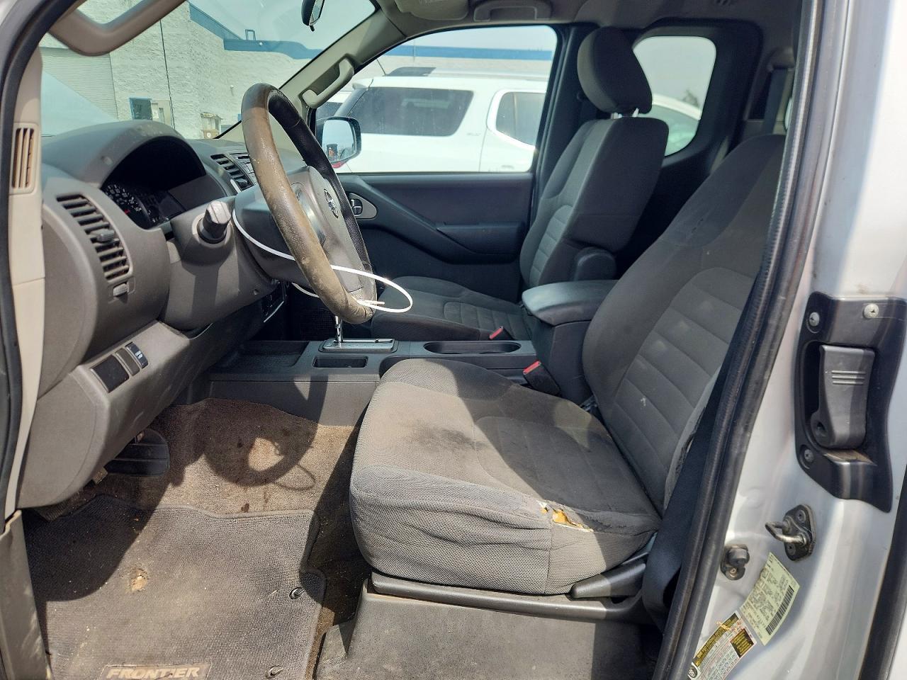 2012 NISSAN Frontier