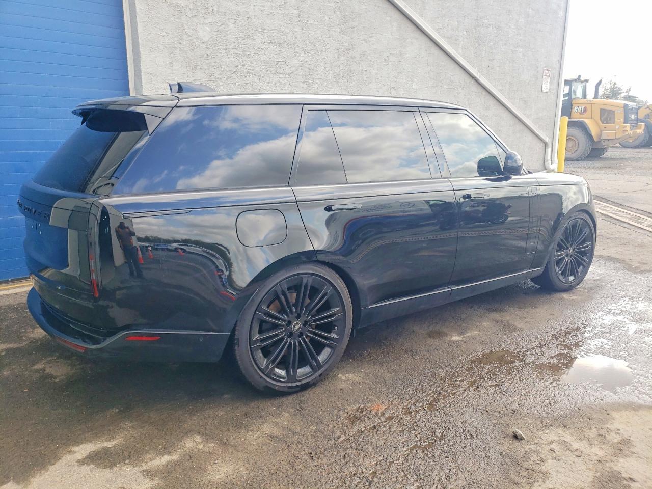2025 LAND ROVER RANGE ROVER
