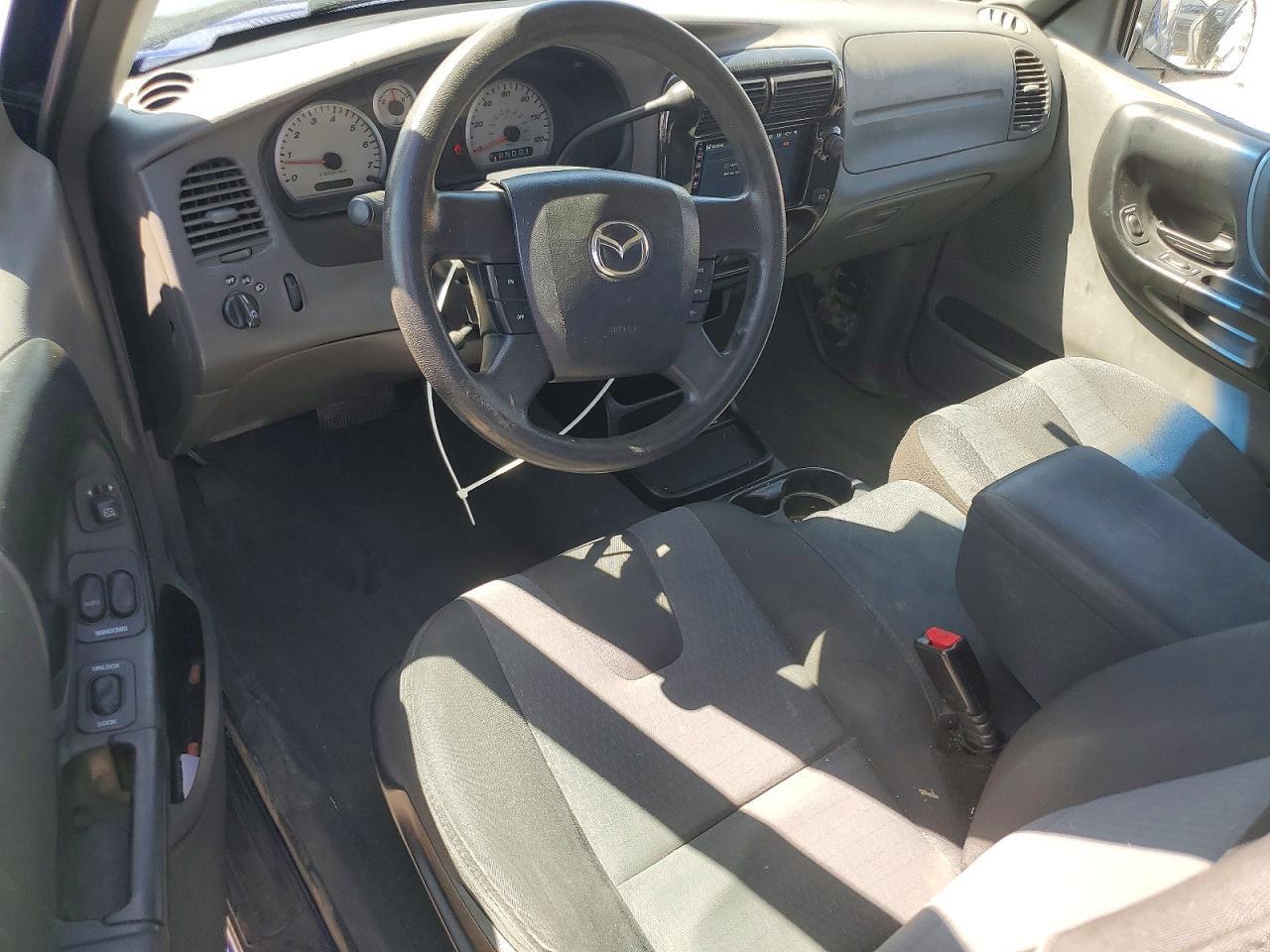 2005 MAZDA B3000