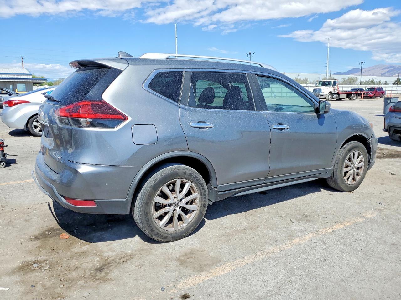 2018 NISSAN ROGUE