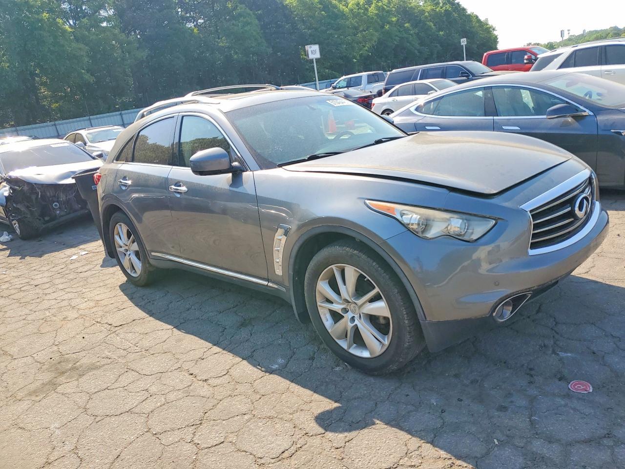 2012 INFINITI FX35