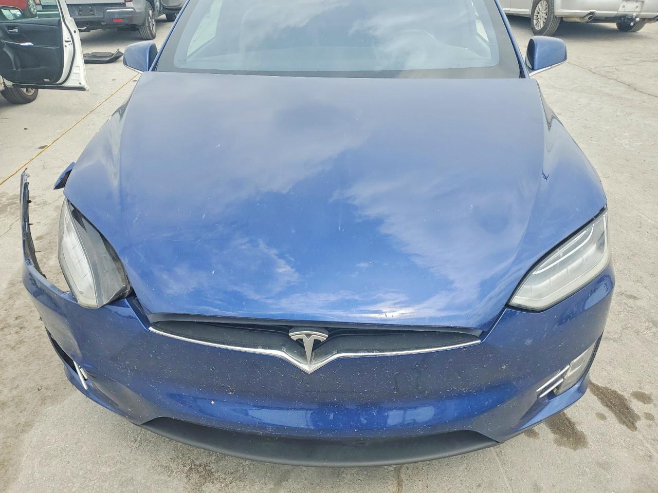2016 TESLA MODEL X