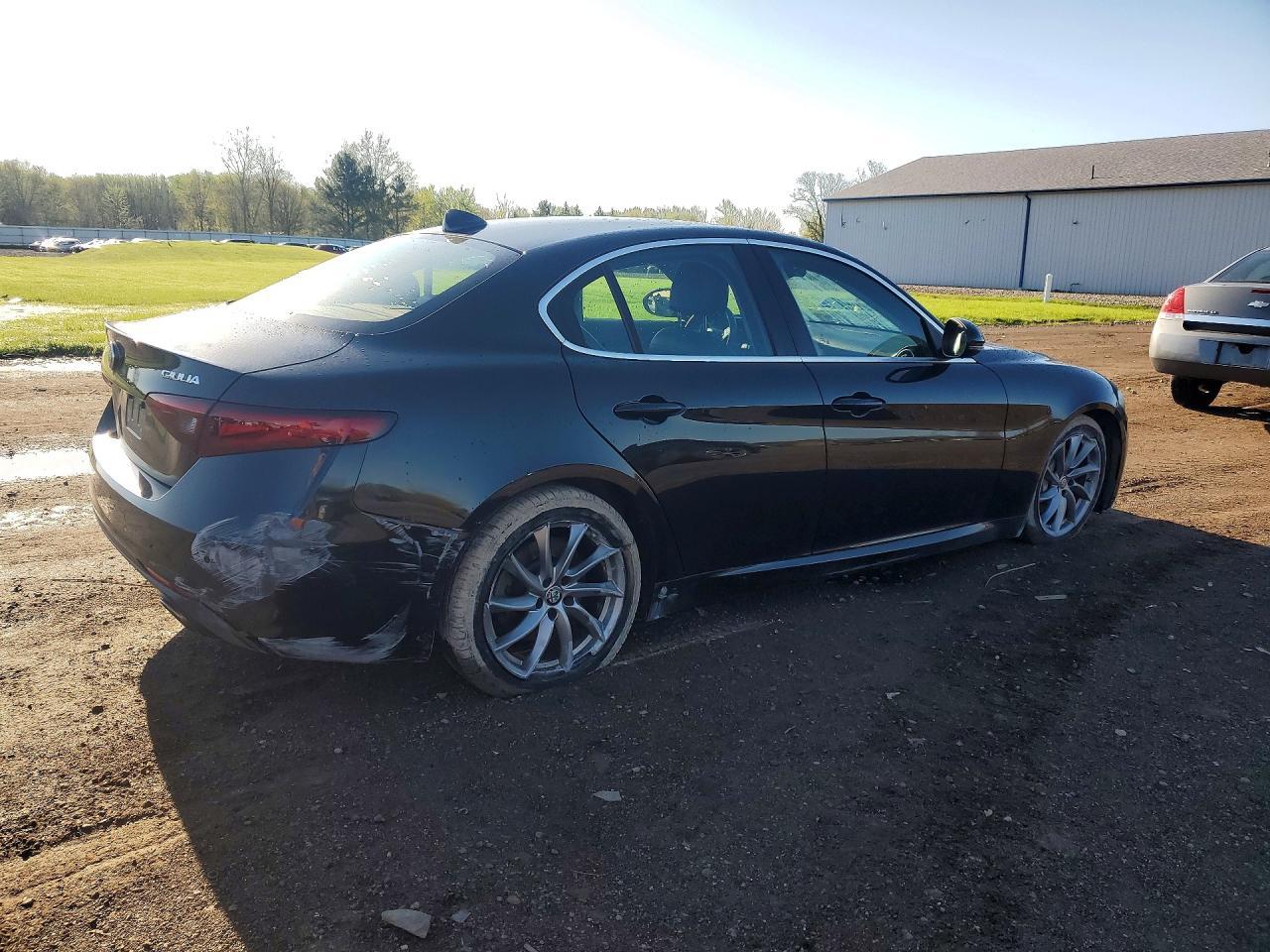2017 ALFA ROMEO Giulia
