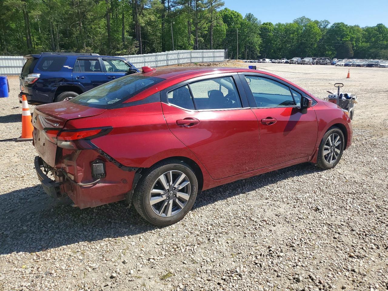 2020 NISSAN VERSA