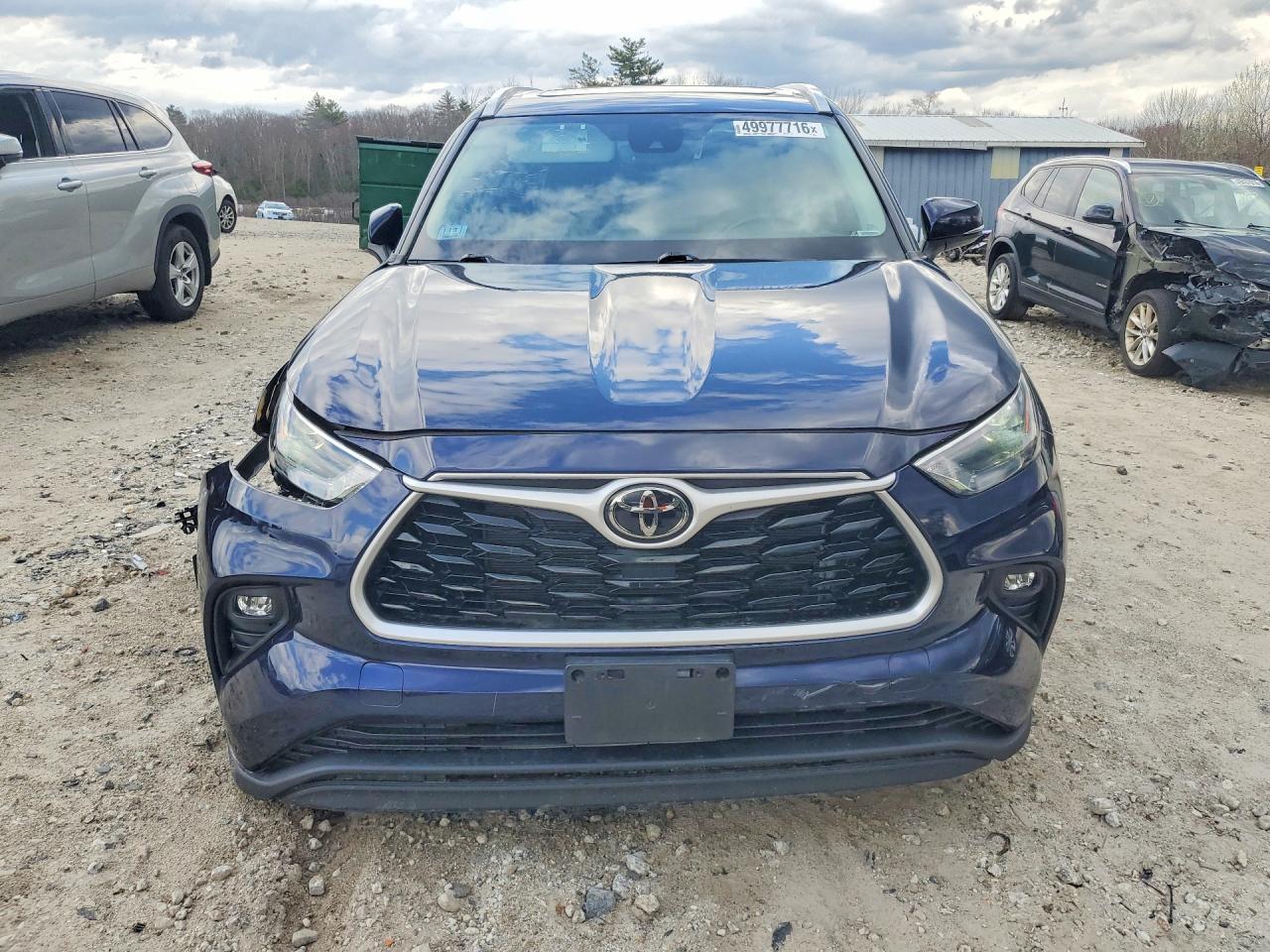 2022 TOYOTA HIGHLANDER