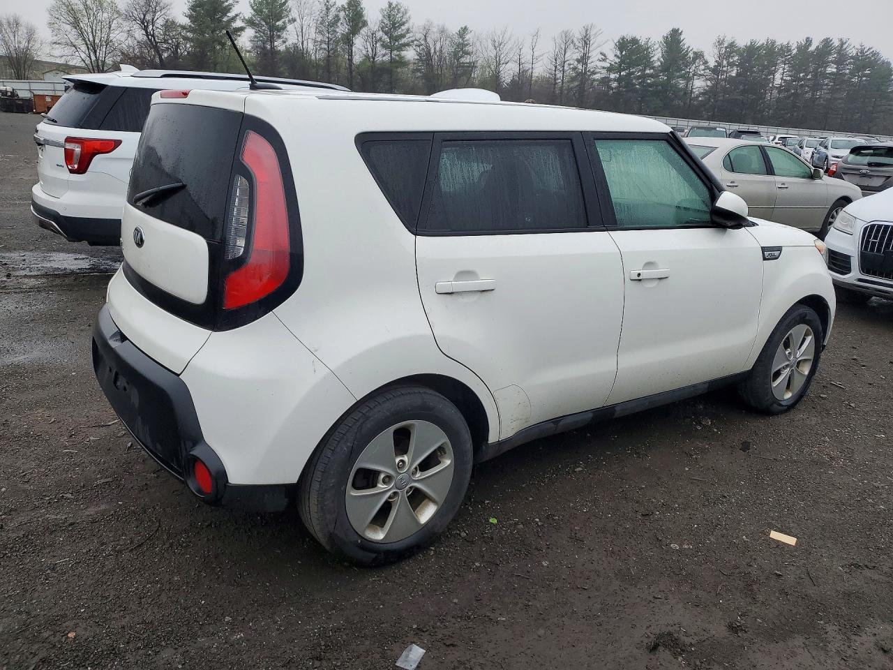 2016 KIA SOUL