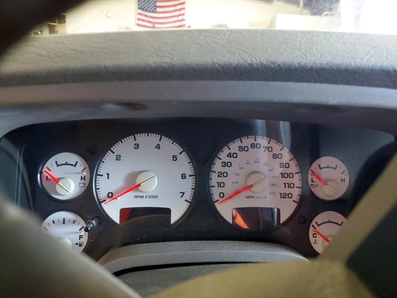 2004 DODGE RAM 1500