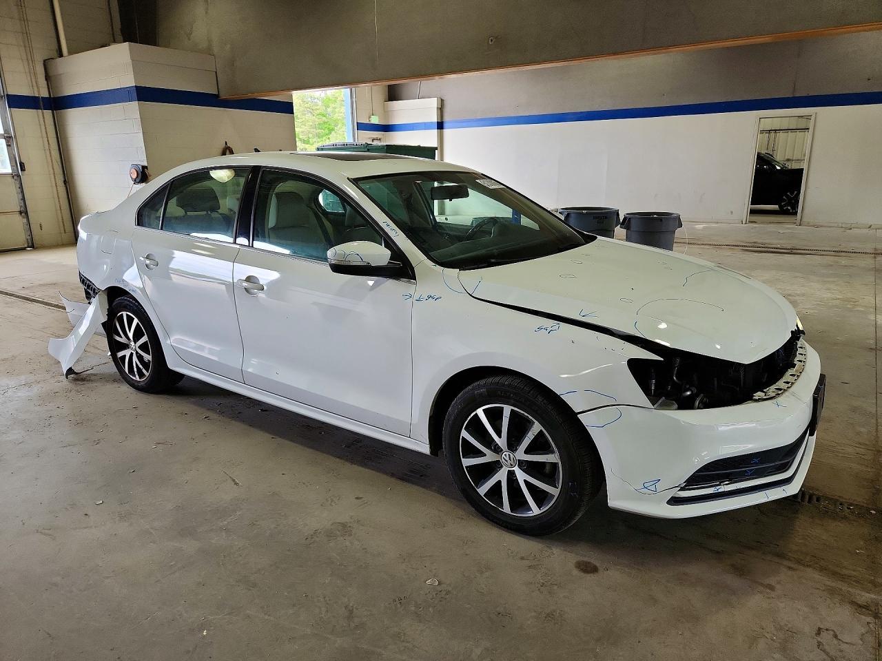 2017 VOLKSWAGEN JETTA