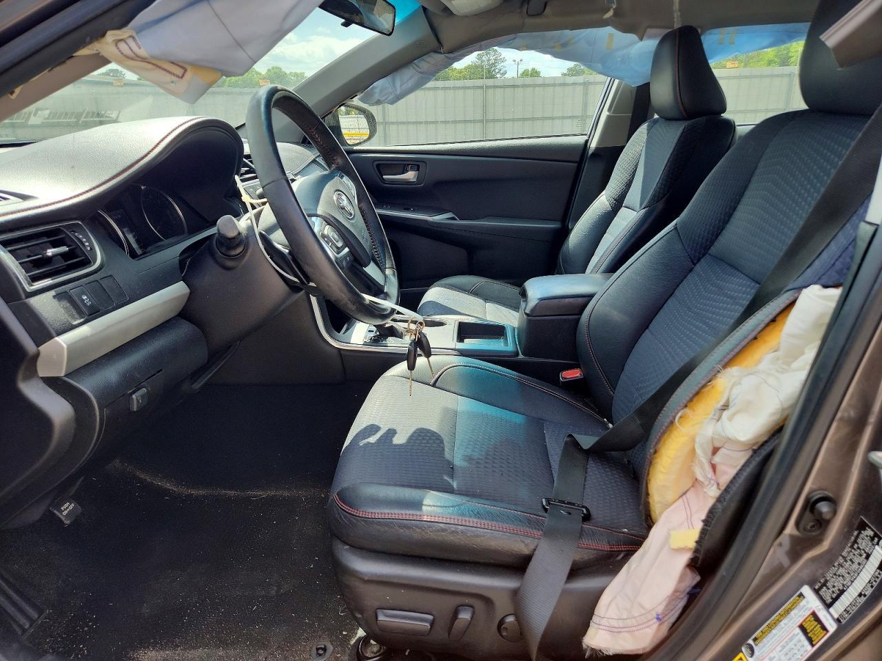 2015 TOYOTA CAMRY