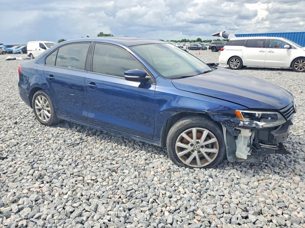 2012 VOLKSWAGEN JETTA