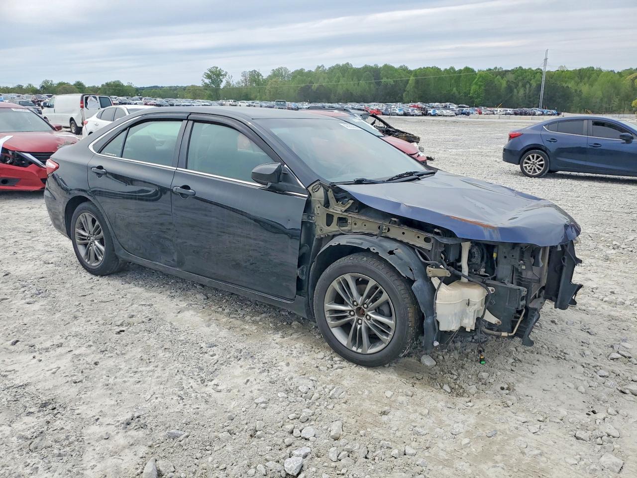 2015 TOYOTA CAMRY