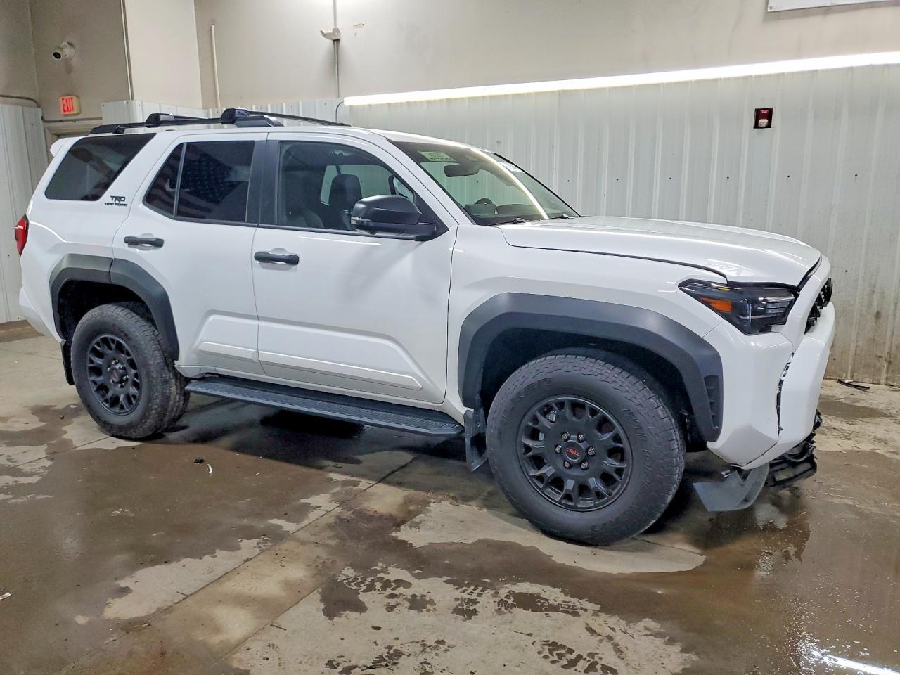 2025 TOYOTA 4Runner