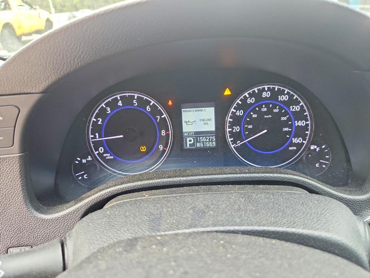 2012 INFINITI G37