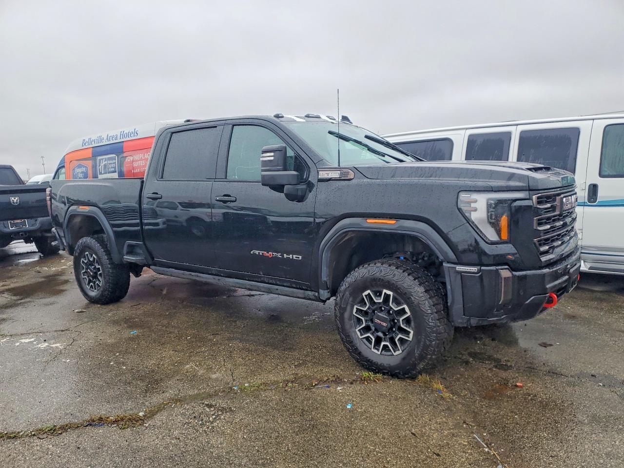 2024 GMC Sierra