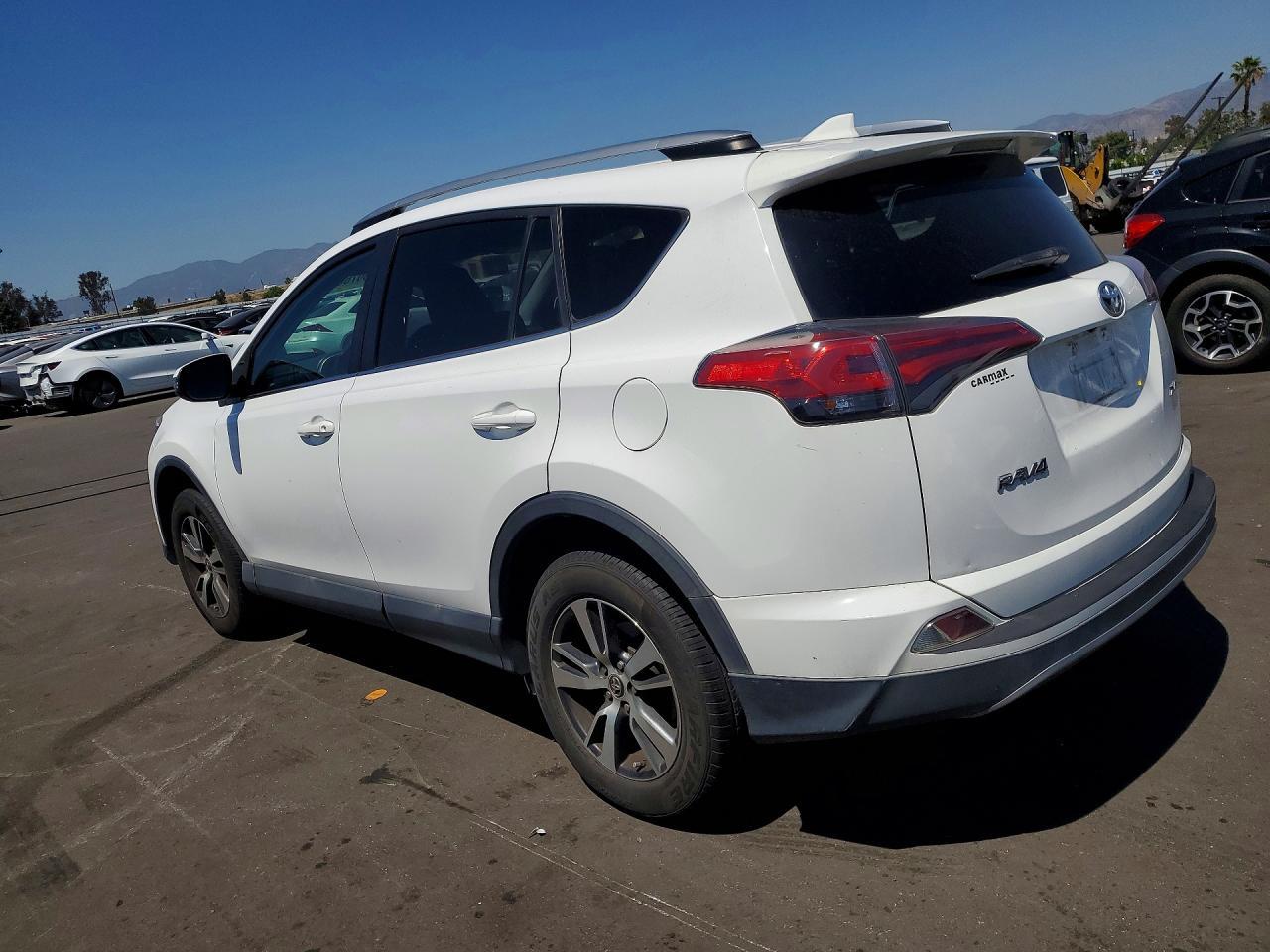 2018 TOYOTA RAV4