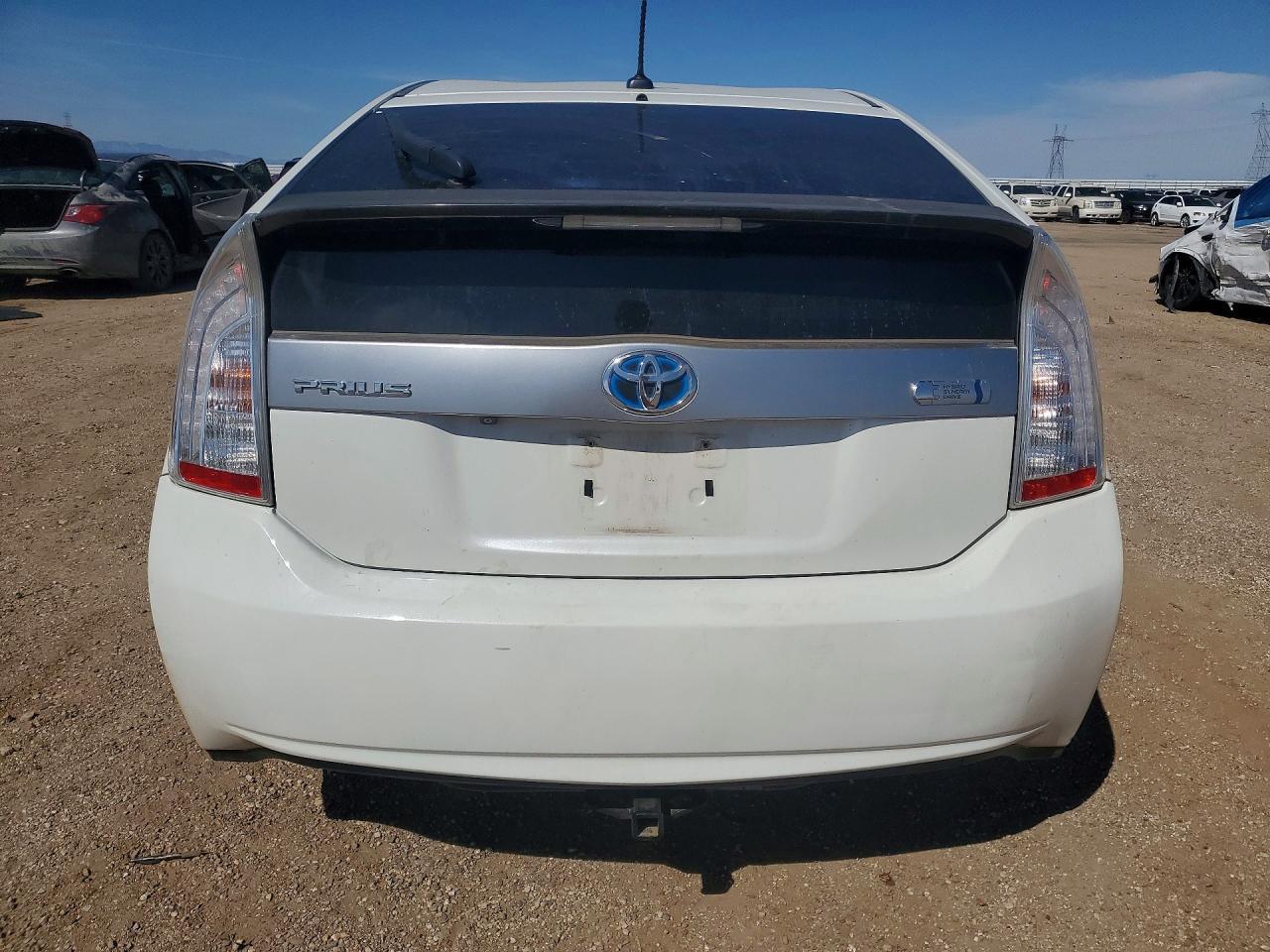 2013 TOYOTA Prius Plug-In
