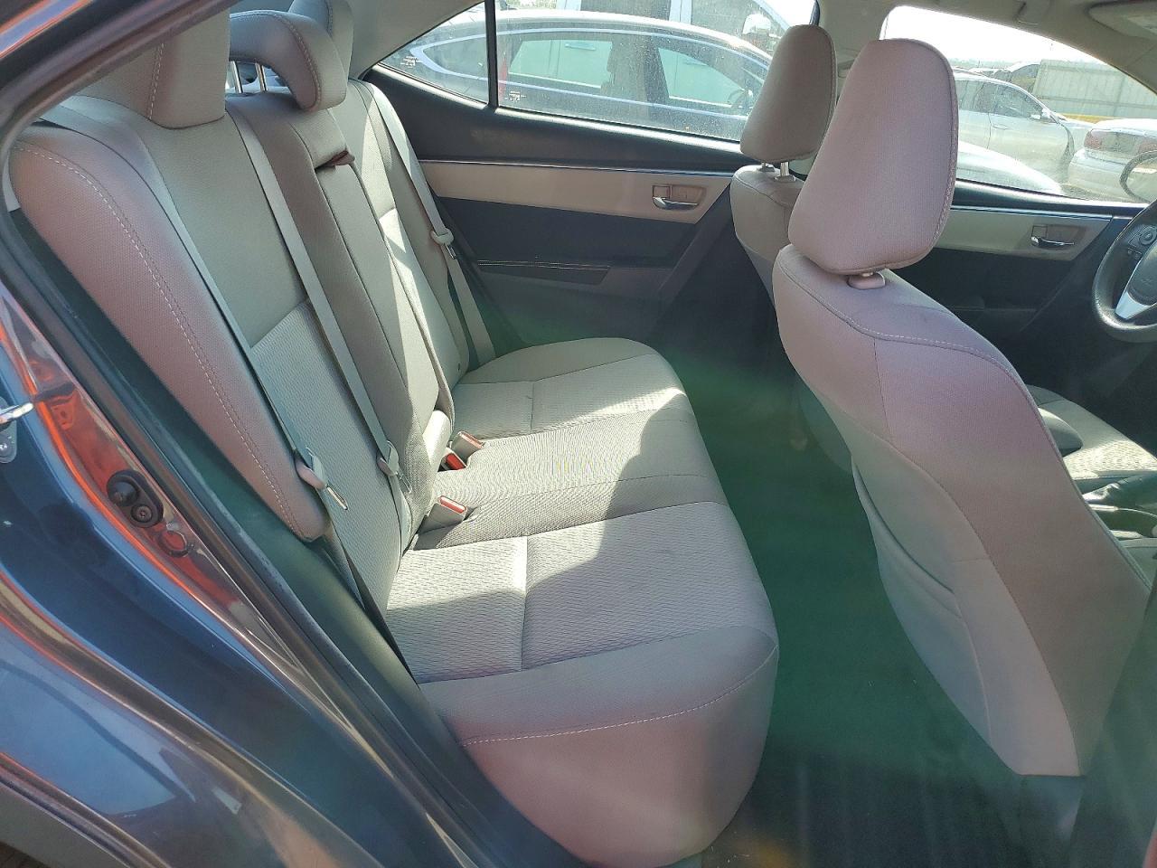 2015 TOYOTA COROLLA