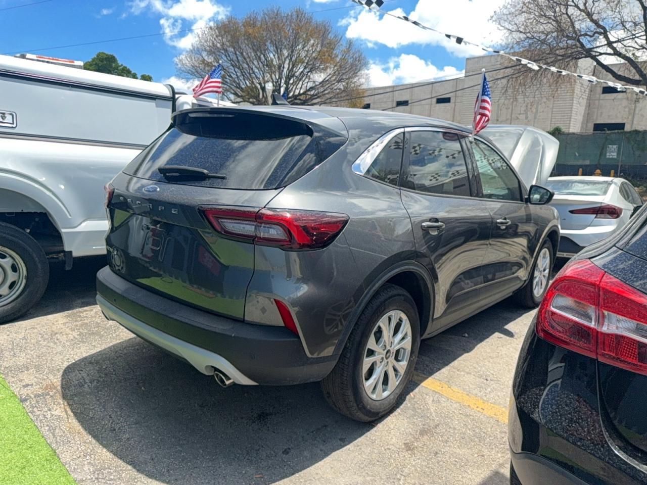 2024 FORD ESCAPE