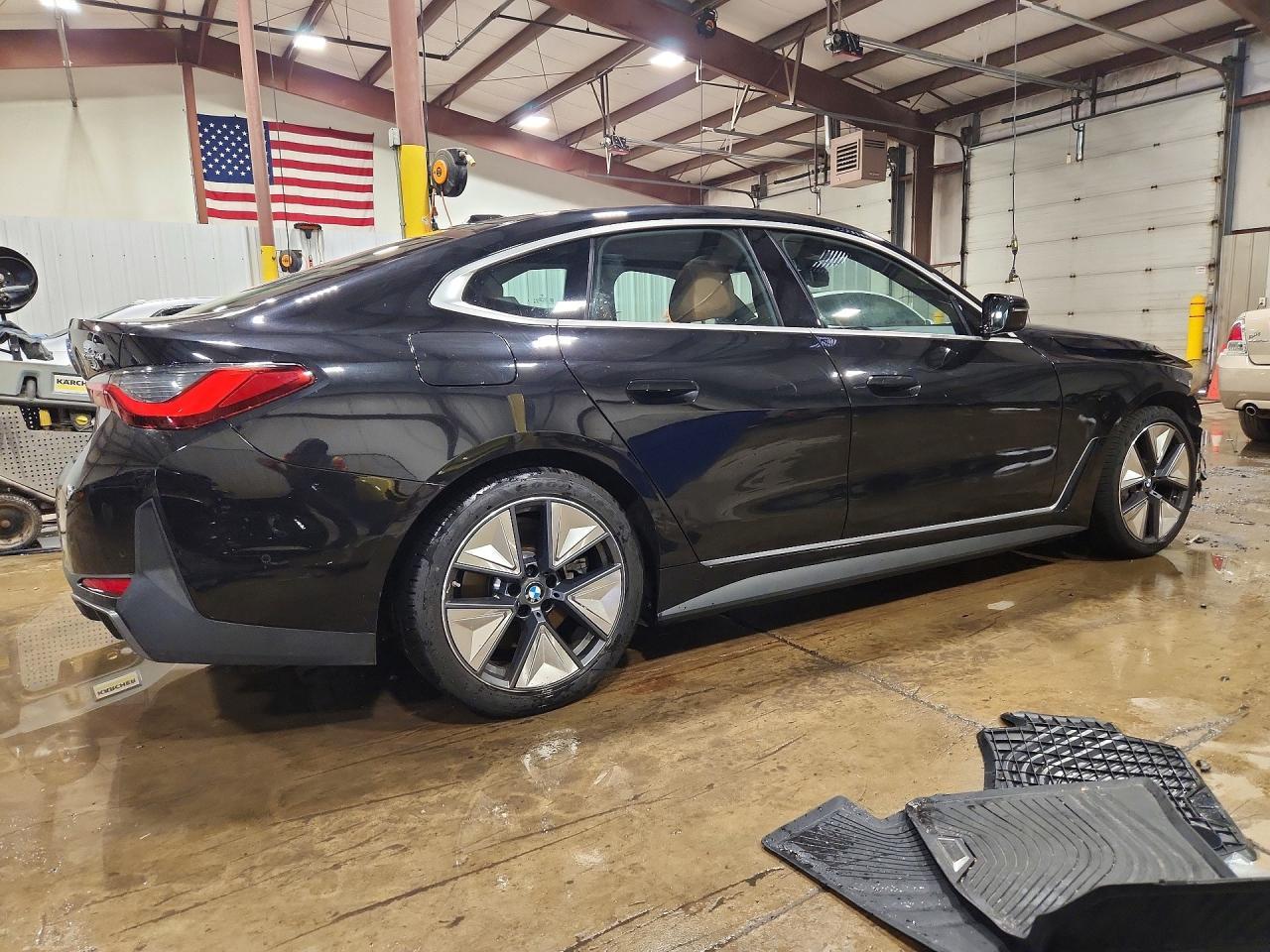 2025 BMW i4