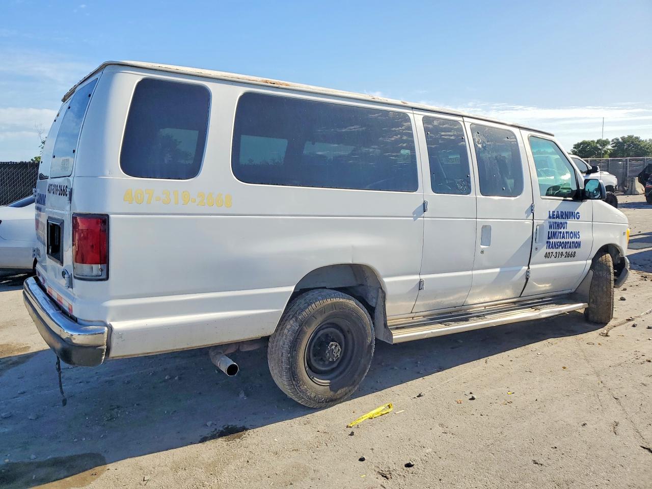 1999 FORD Econoline E350