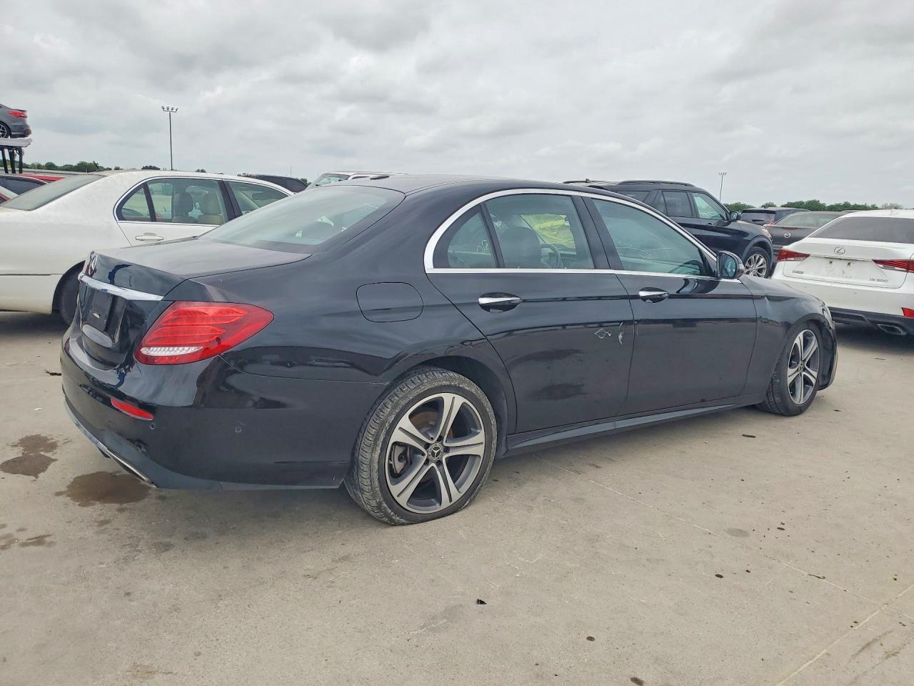 2018 MERCEDES-BENZ E-Class