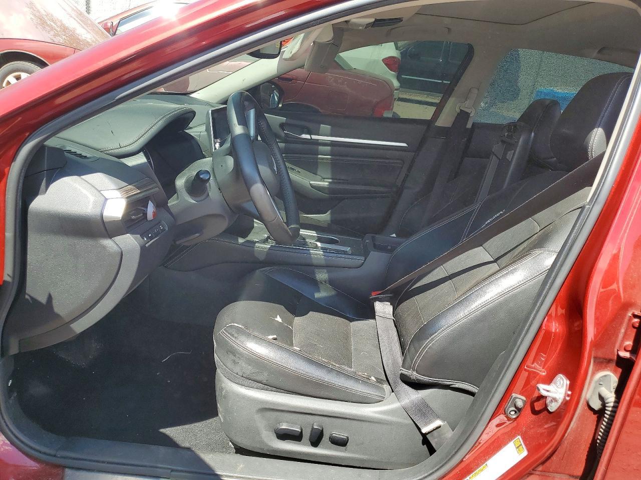 2019 NISSAN ALTIMA