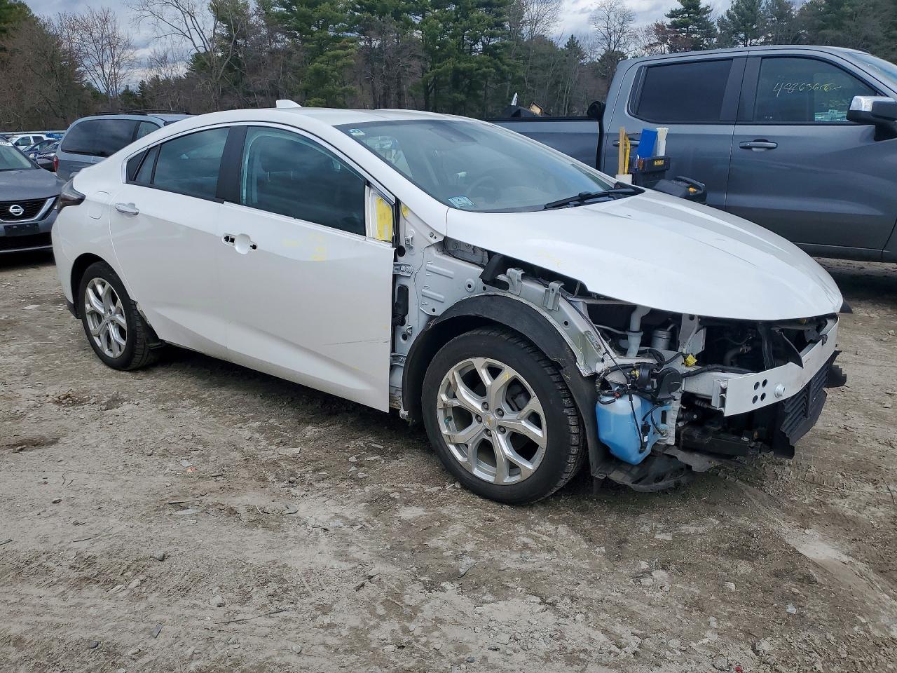 2017 CHEVROLET VOLT