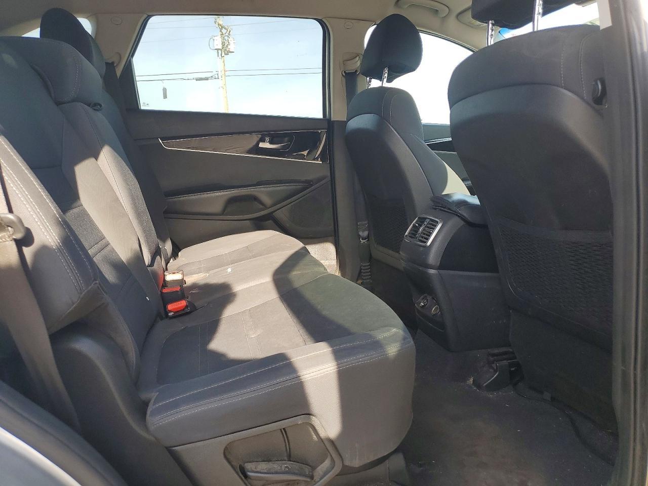 2018 KIA SORENTO