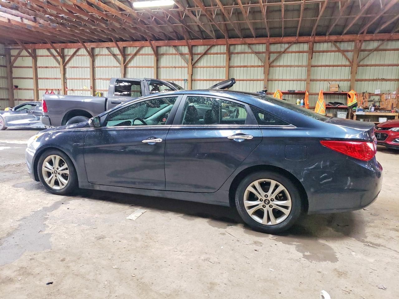 2013 HYUNDAI SONATA
