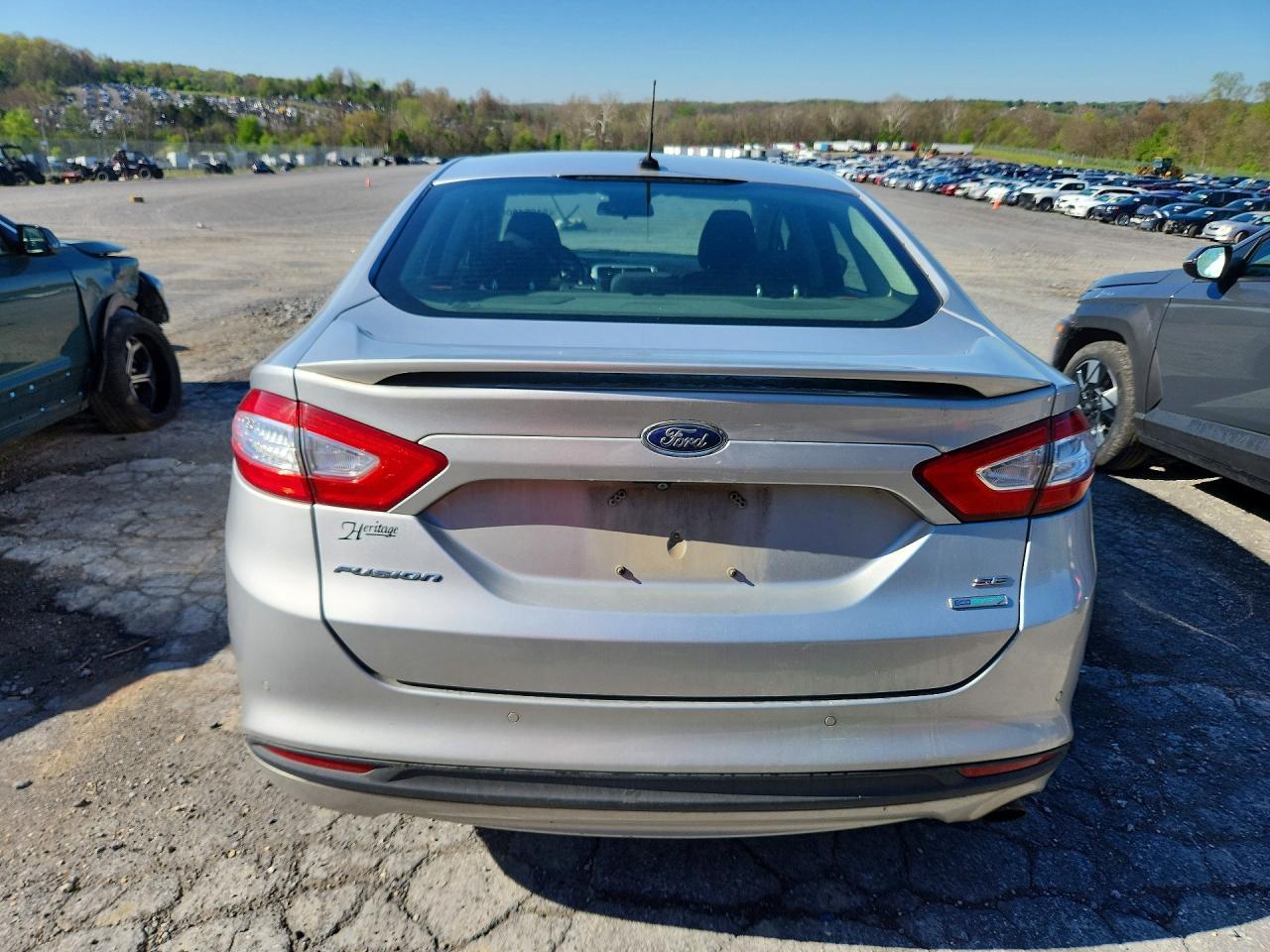 2016 FORD FUSION