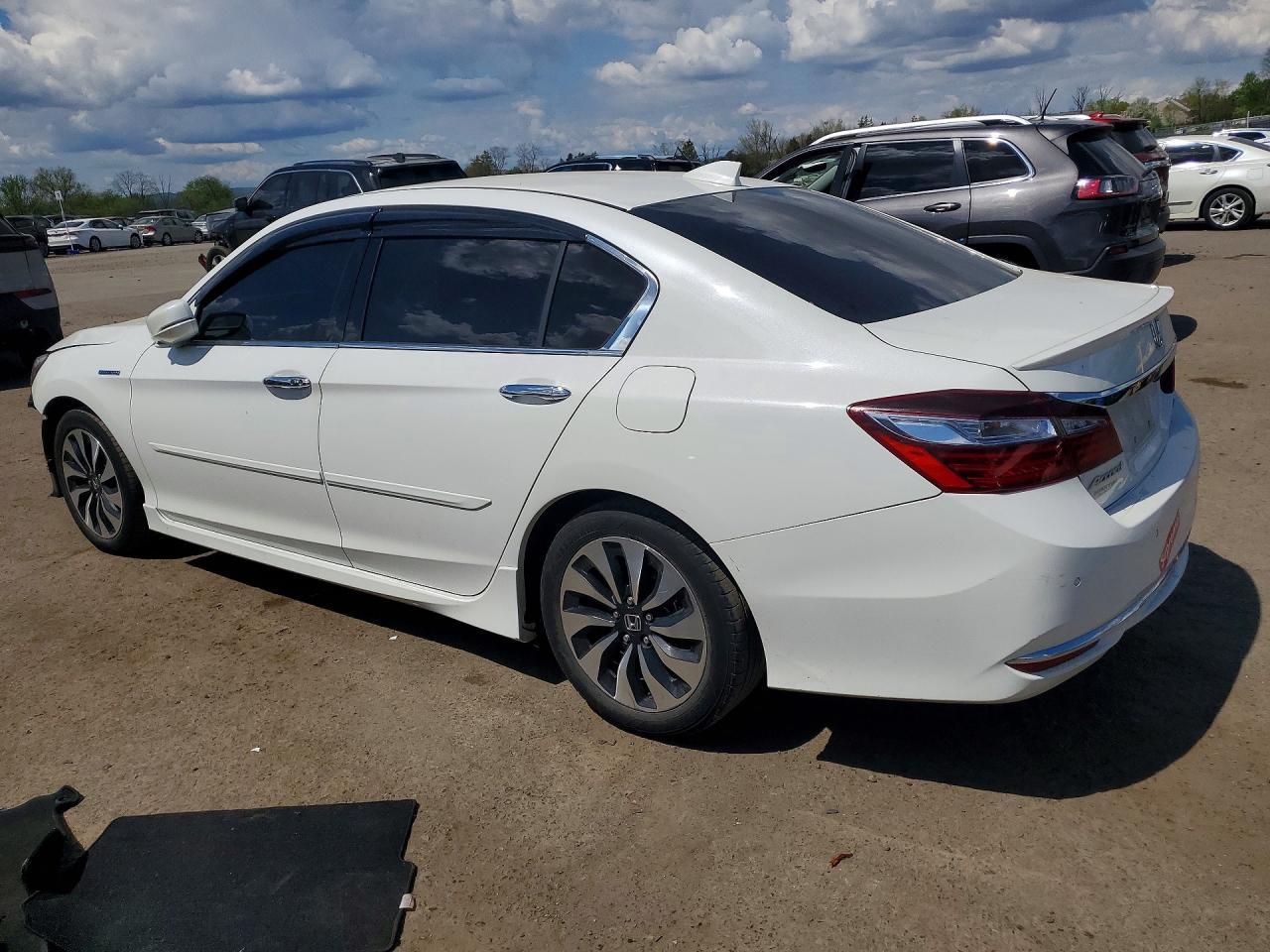 2017 HONDA ACCORD